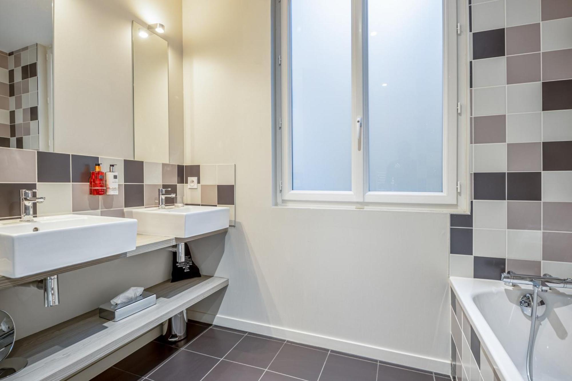 Vallier Suite N18 - Exceptional Suite In Bordeaux - Welkeys Екстер'єр фото